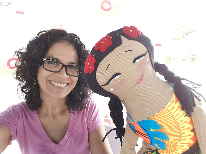 artesana-del-mes-luzminas-corner