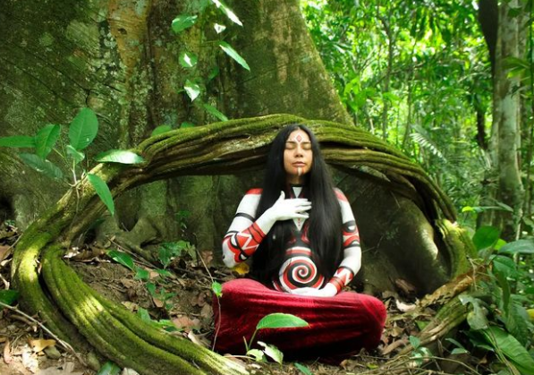 -estreno-de-tierra-santa-tributo-a-la-maternidad